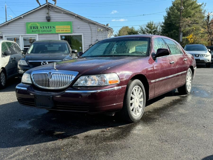 2007 Lincoln Town Car Signature photo