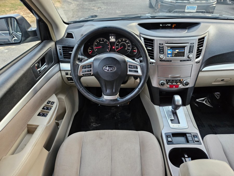 2014 Subaru Outback 2.5i Premium photo