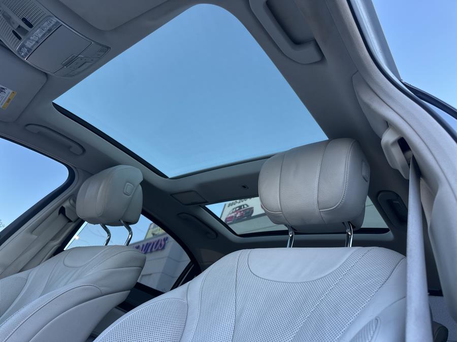 2015 Mercedes-Benz S-Class S550 4MATIC photo