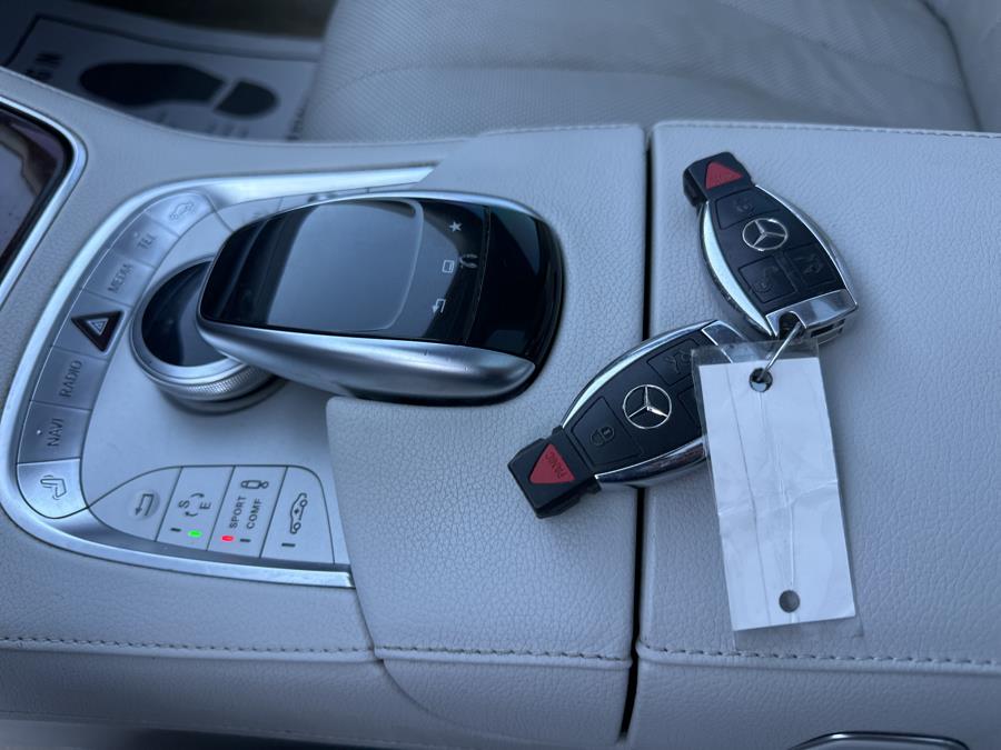 2015 Mercedes-Benz S-Class S550 4MATIC photo
