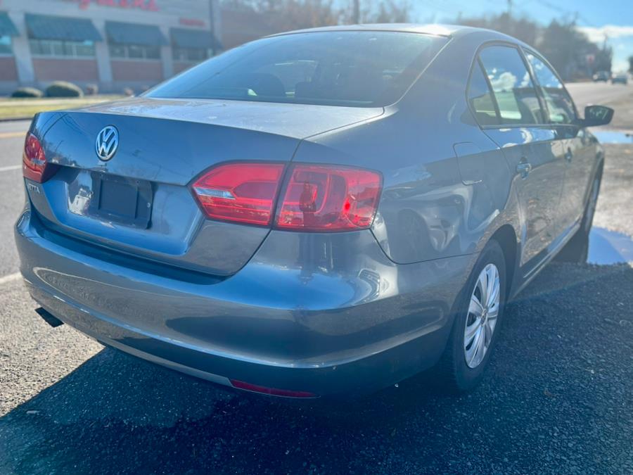 2013 Volkswagen Jetta photo