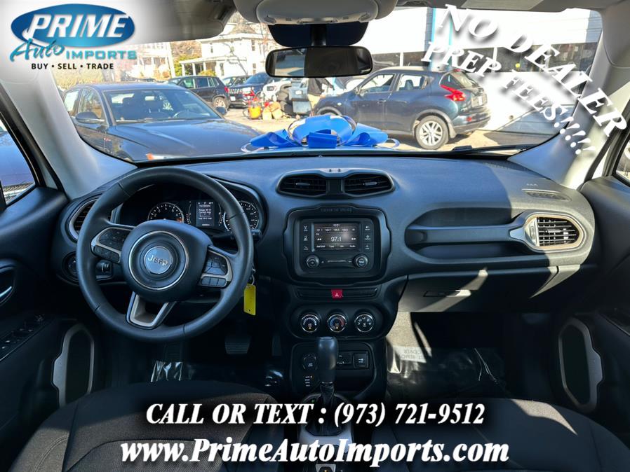 2015 Jeep Renegade 4WD 4dr Sport photo
