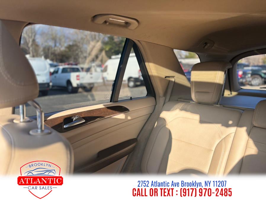 2015 Mercedes-Benz M-Class 4MATIC 4dr ML 350 photo