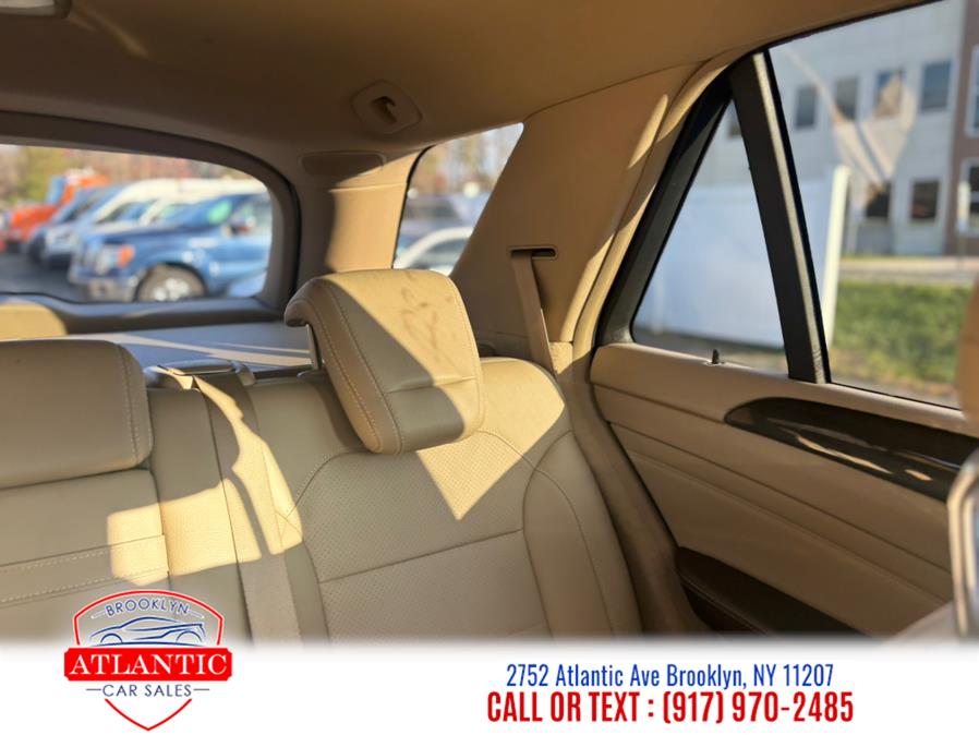 2015 Mercedes-Benz M-Class 4MATIC 4dr ML 350 photo