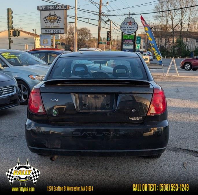 2005 Saturn Ion 2 photo