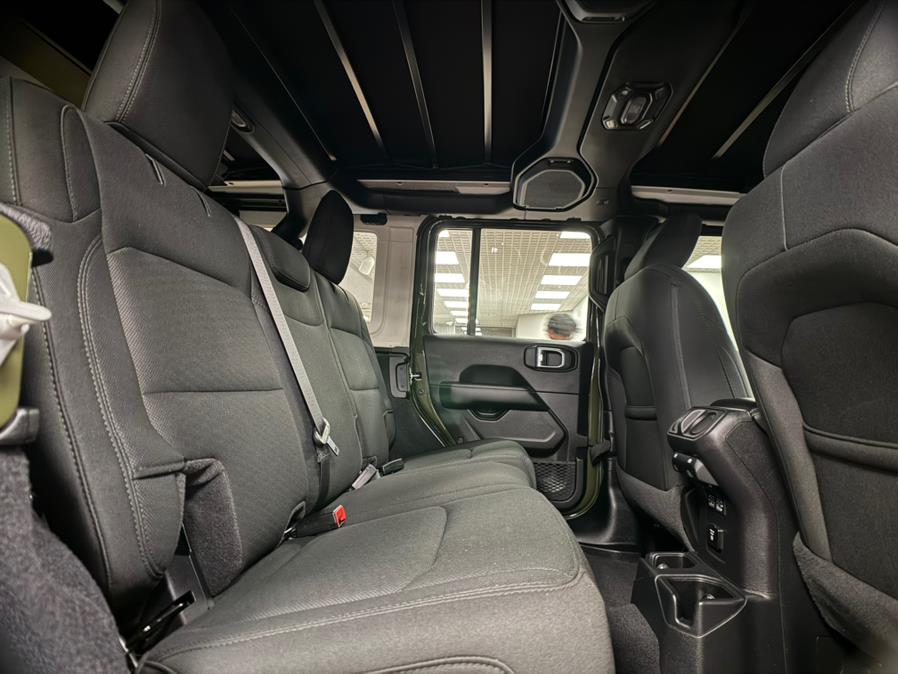 2021 Jeep Wrangler Unlimited Sahara 4x4 photo