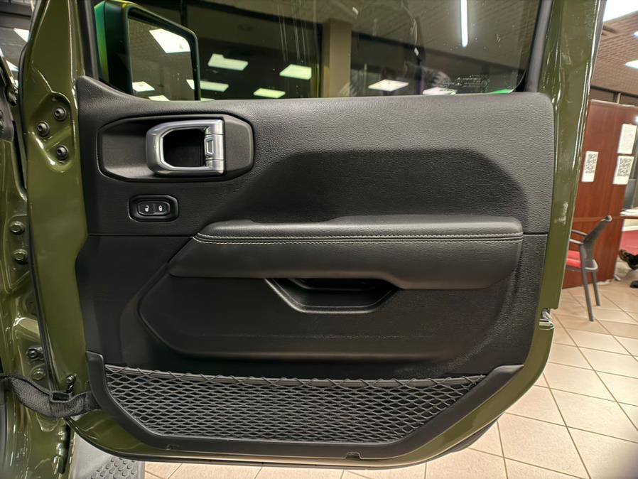 2021 Jeep Wrangler Unlimited Sahara 4x4 photo