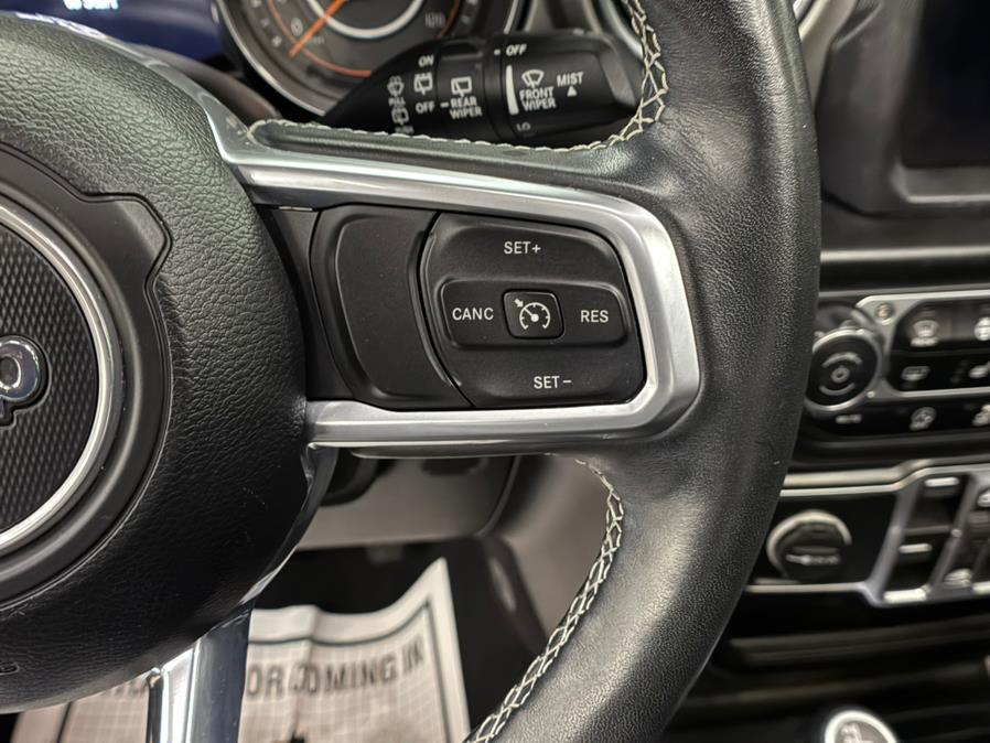 2021 Jeep Wrangler Unlimited Sahara 4x4 photo