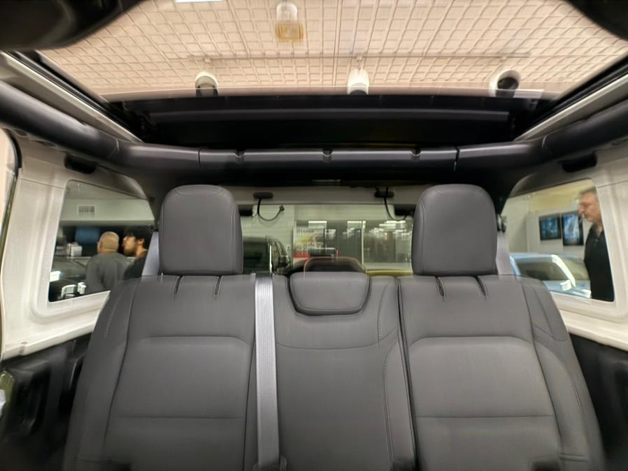 2021 Jeep Wrangler Unlimited Sahara 4x4 photo