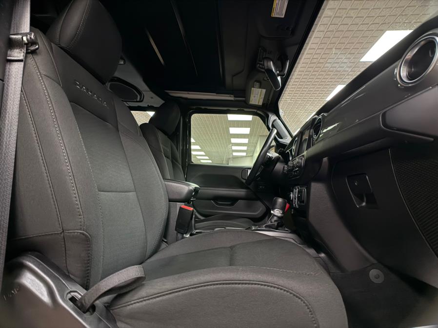 2021 Jeep Wrangler Unlimited Sahara 4x4 photo