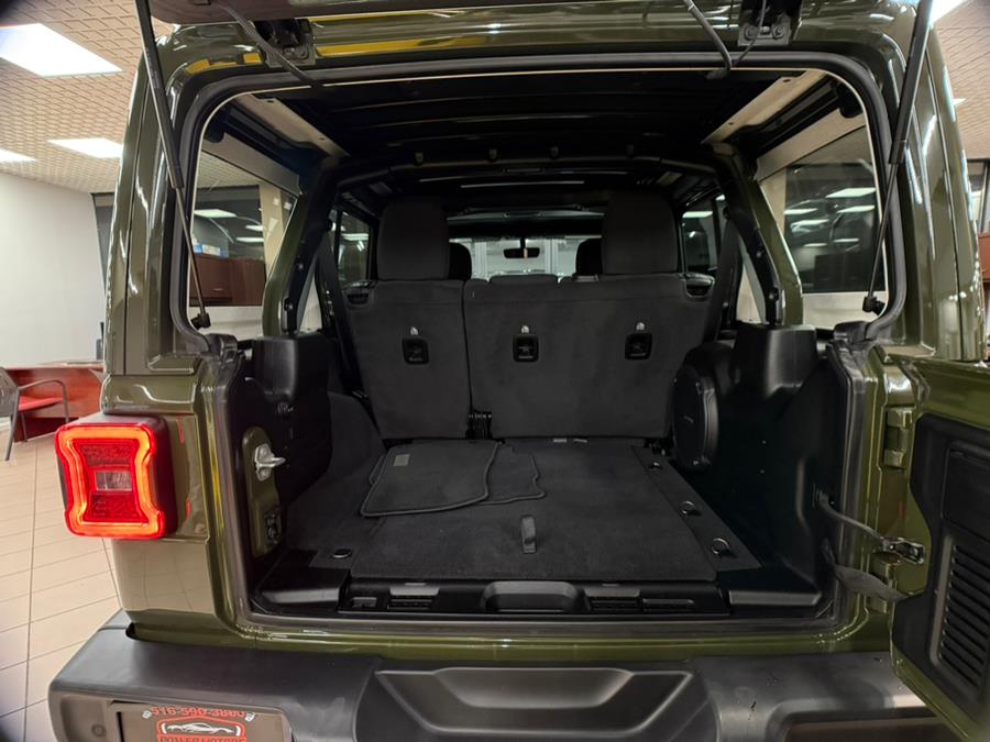 2021 Jeep Wrangler Unlimited Sahara 4x4 photo