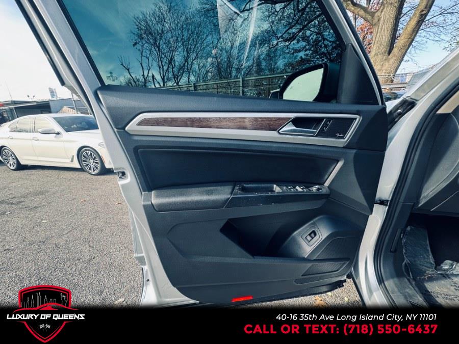 2018 Volkswagen Atlas 3.6L V6 SEL Premium 4MOTION photo