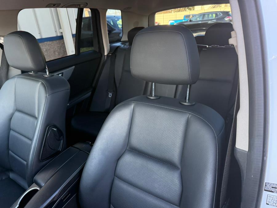 2015 Mercedes-Benz GLK-Class 4MATIC 4dr GLK 350 photo