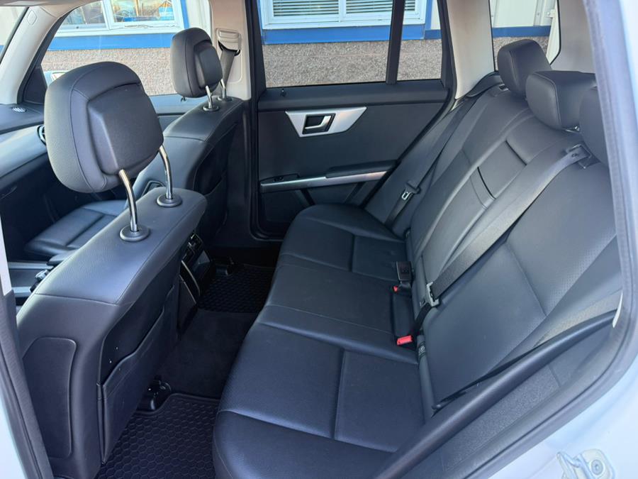 2015 Mercedes-Benz GLK-Class 4MATIC 4dr GLK 350 photo