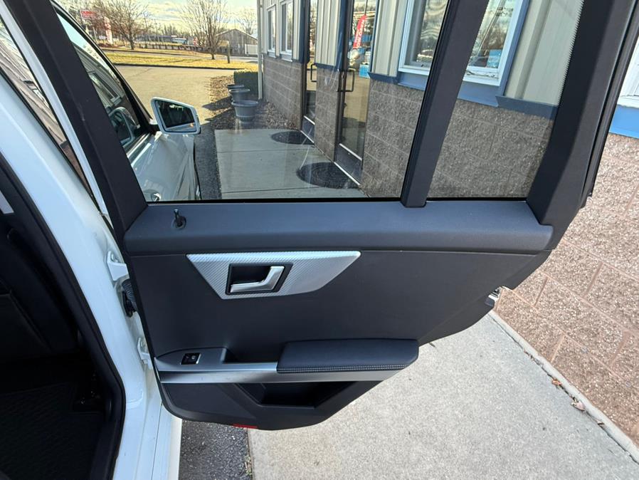 2015 Mercedes-Benz GLK-Class 4MATIC 4dr GLK 350 photo