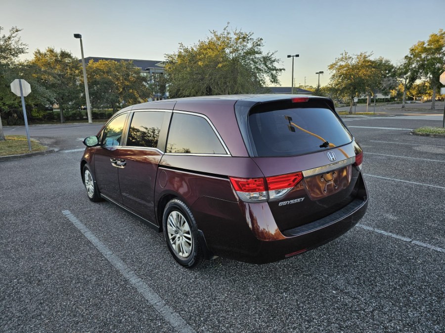 2015 Honda Odyssey 5dr LX photo