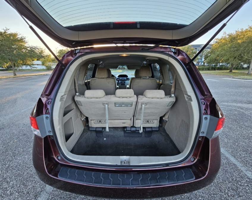 2015 Honda Odyssey 5dr LX photo