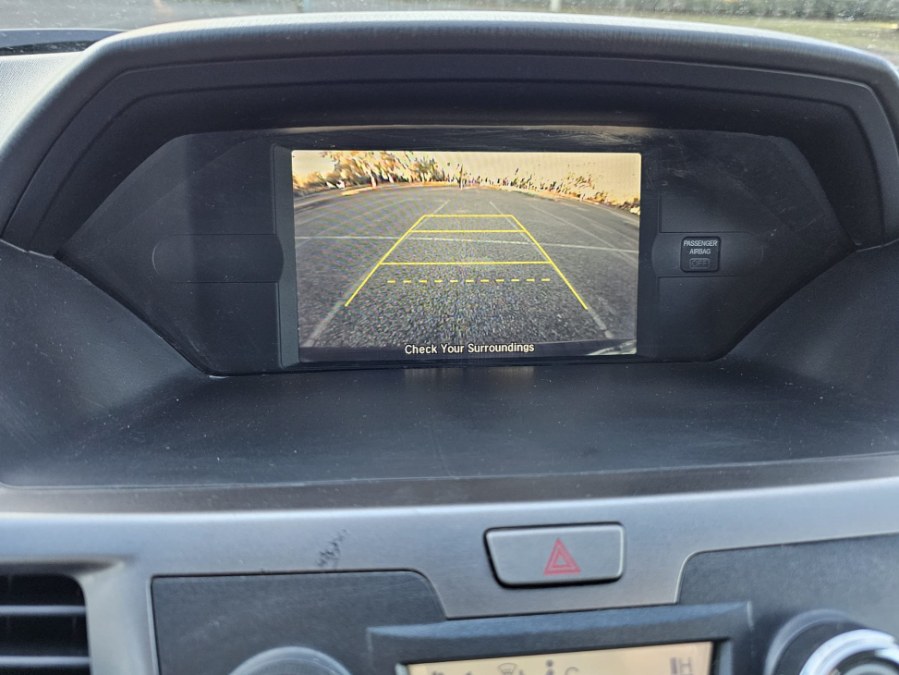 2015 Honda Odyssey 5dr LX photo