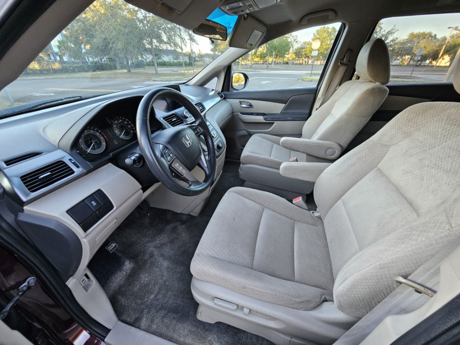 2015 Honda Odyssey 5dr LX photo
