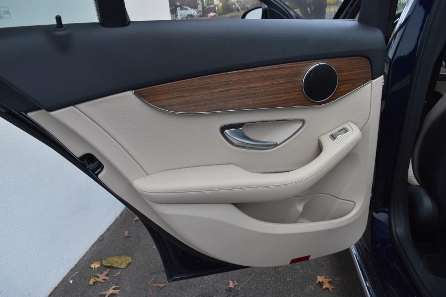 2019 Mercedes-Benz C-Class C 300 4MATIC Sedan photo