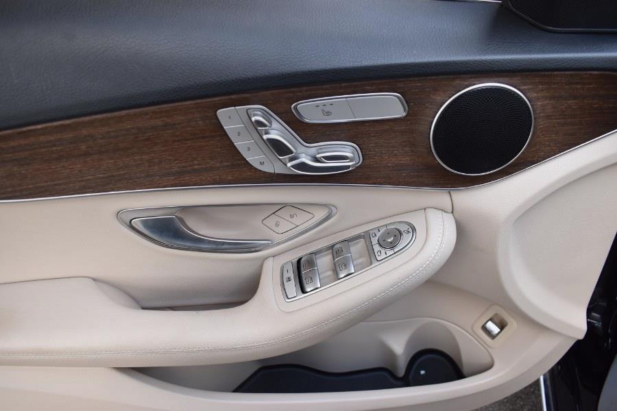 2019 Mercedes-Benz C-Class C 300 4MATIC Sedan photo