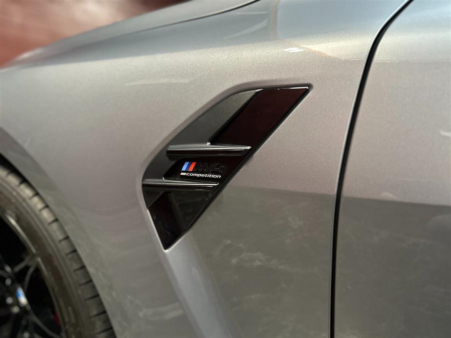 2022 BMW M4 Competition photo
