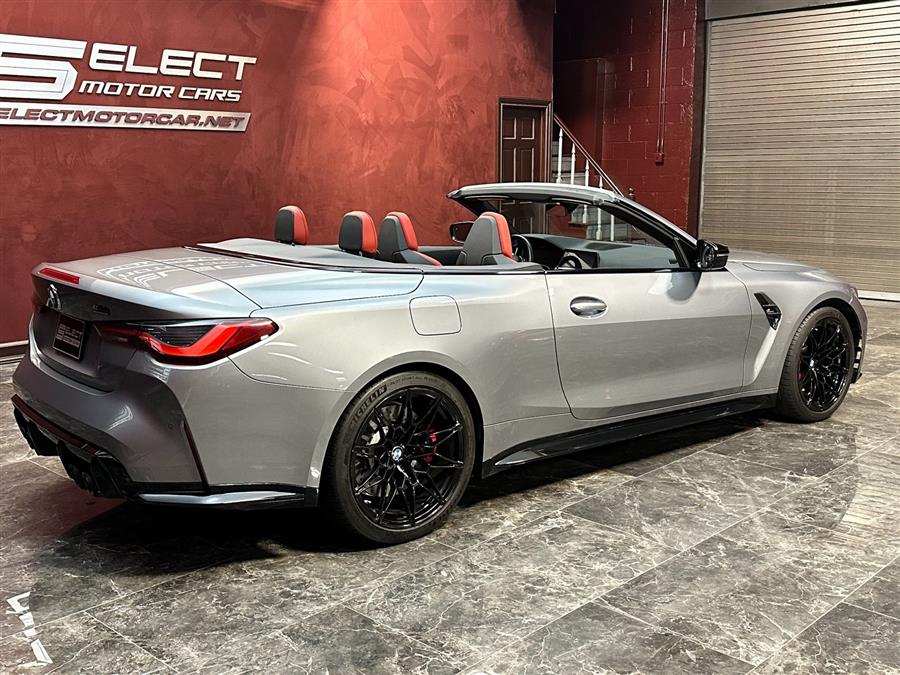 2022 BMW M4 Competition photo