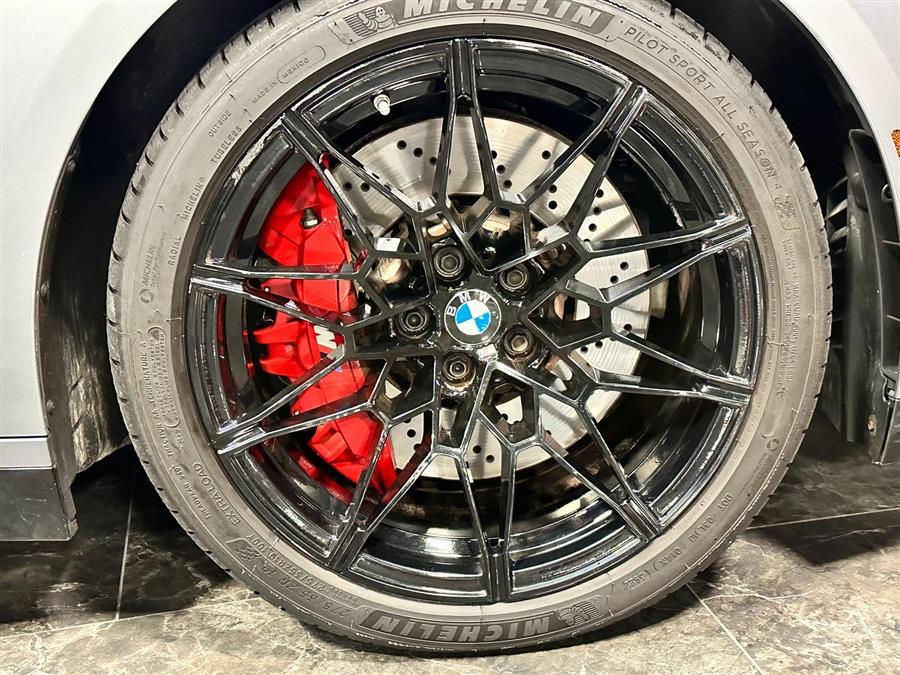 2022 BMW M4 Competition photo