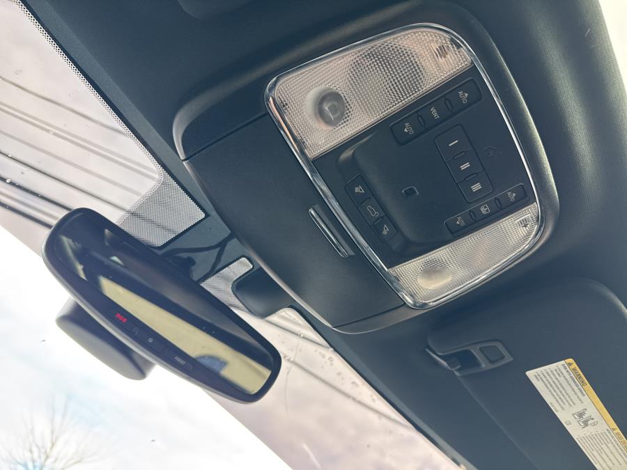 2019 Jeep Grand Cherokee Overland photo