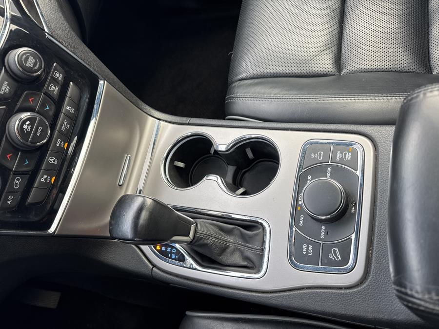2019 Jeep Grand Cherokee Overland photo