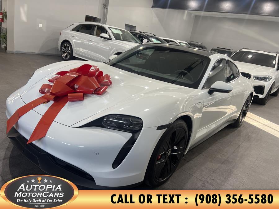2021 Porsche Taycan 4S photo