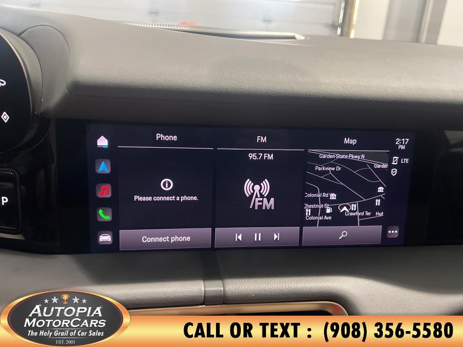 2021 Porsche Taycan 4S photo