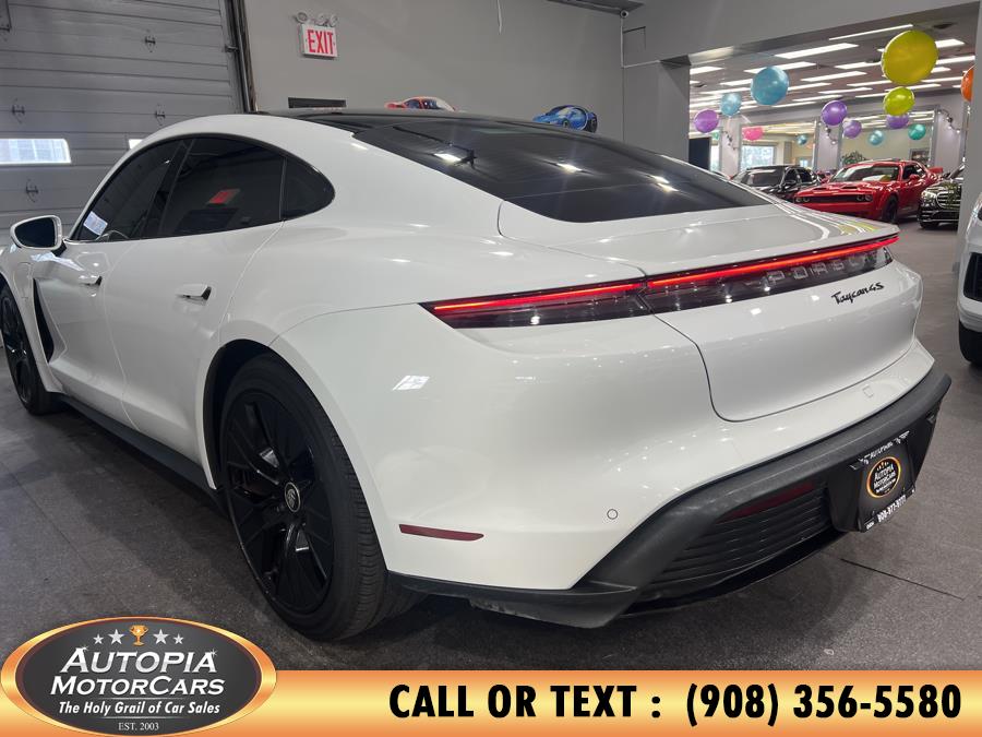 2021 Porsche Taycan 4S photo