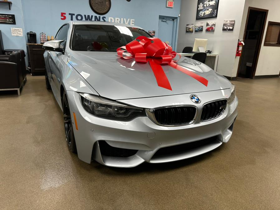 2018 BMW M4 Coupe photo