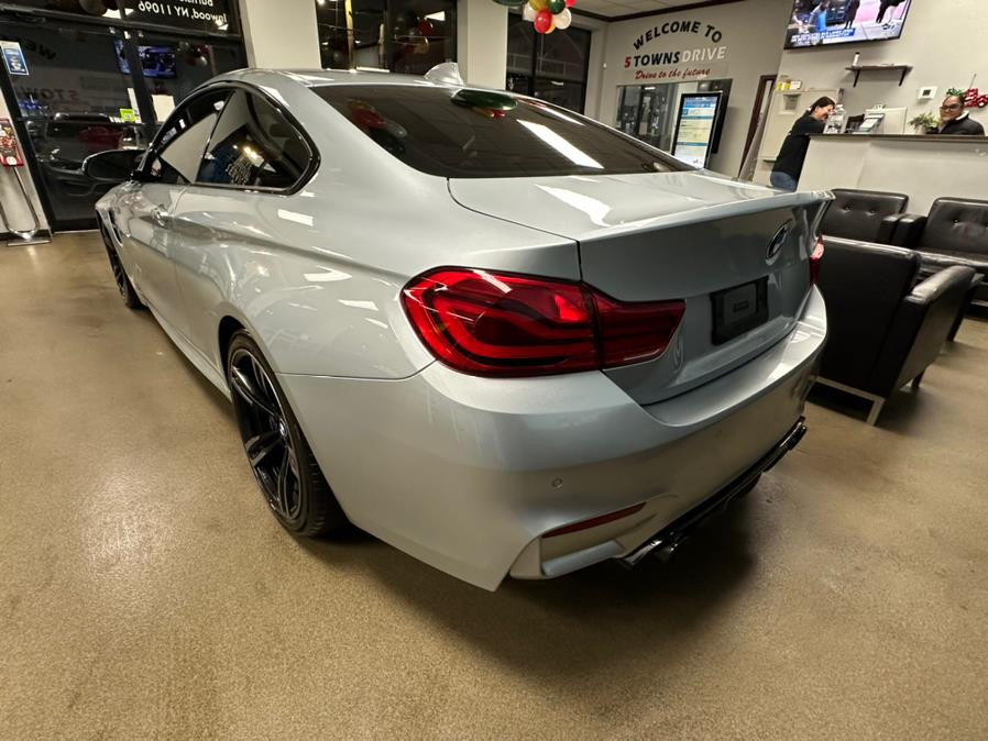 2018 BMW M4 Coupe photo