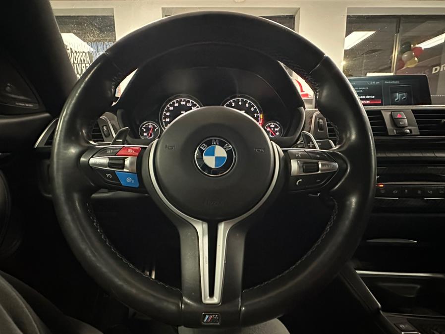 2018 BMW M4 Coupe photo