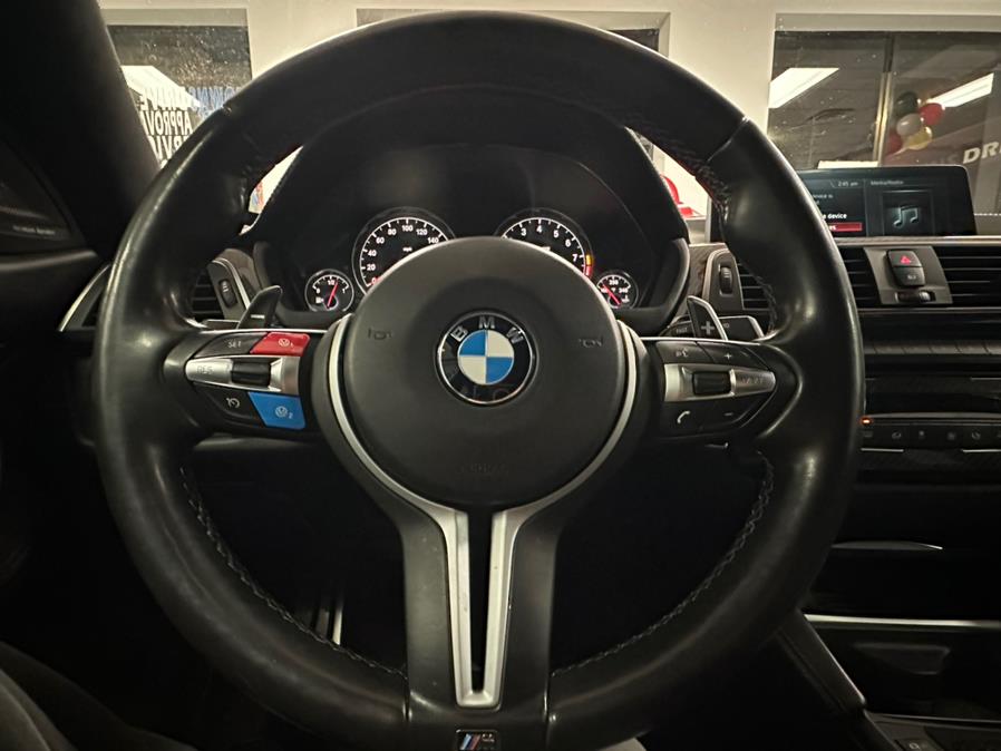 2018 BMW M4 Coupe photo