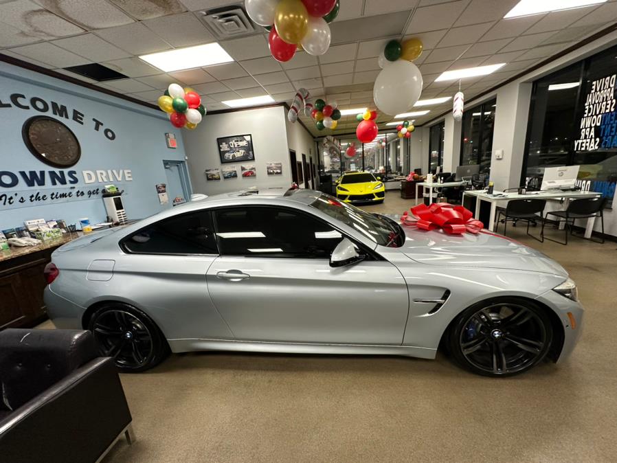 2018 BMW M4 Coupe photo
