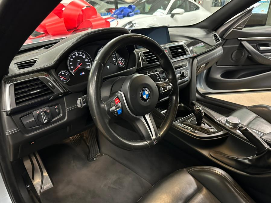 2018 BMW M4 Coupe photo