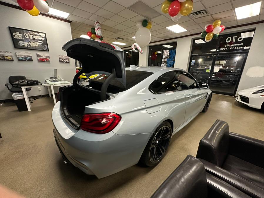 2018 BMW M4 Coupe photo