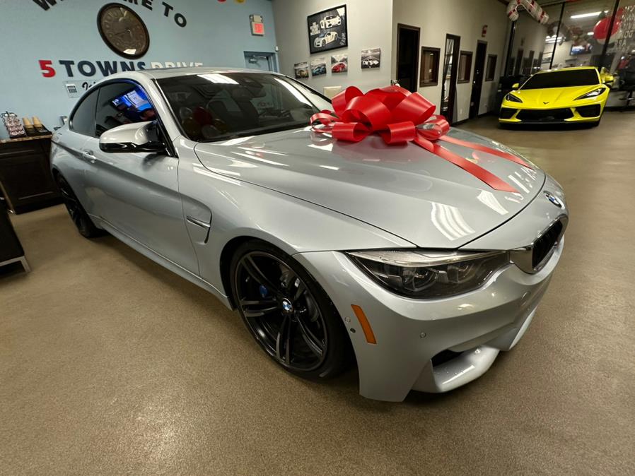 2018 BMW M4 Coupe photo