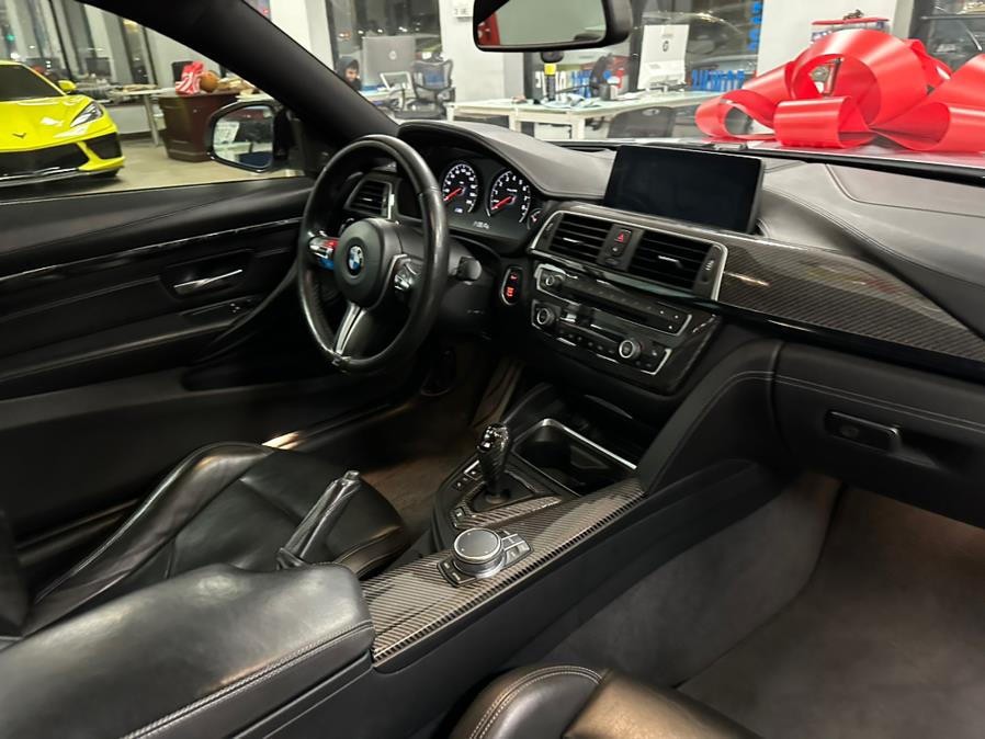 2018 BMW M4 Coupe photo