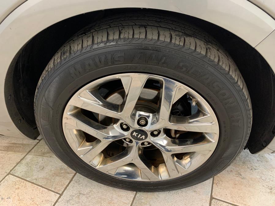2019 Kia Sorento SX Limited V6 AWD photo