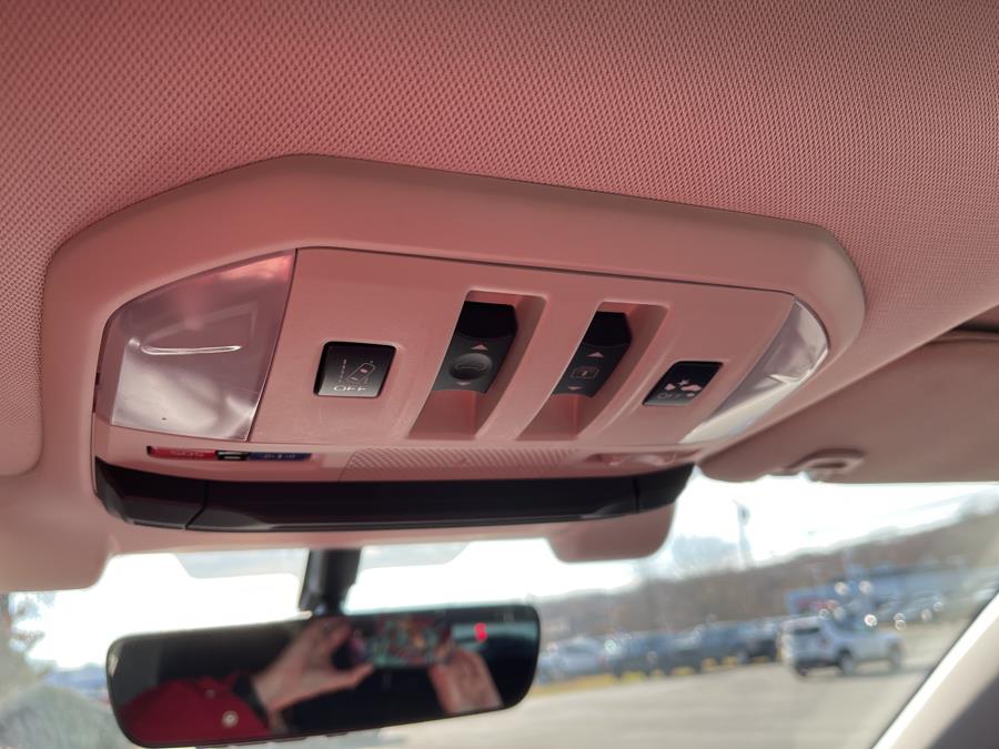 2020 Subaru Ascent Limited 7-Passenger photo