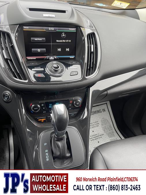 2015 Ford Escape 4WD 4dr Titanium photo