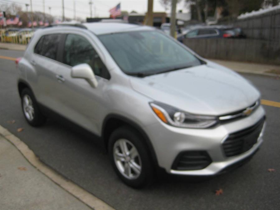 2019 Chevrolet Trax LT AWD 4dr Crossover photo