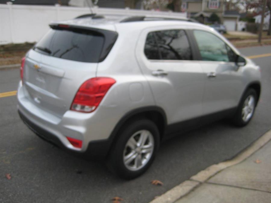 2019 Chevrolet Trax LT AWD 4dr Crossover photo