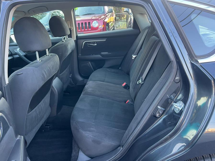 2014 Nissan Altima 2.5 photo