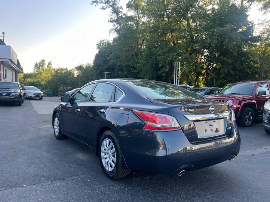 2014 Nissan Altima 2.5 photo