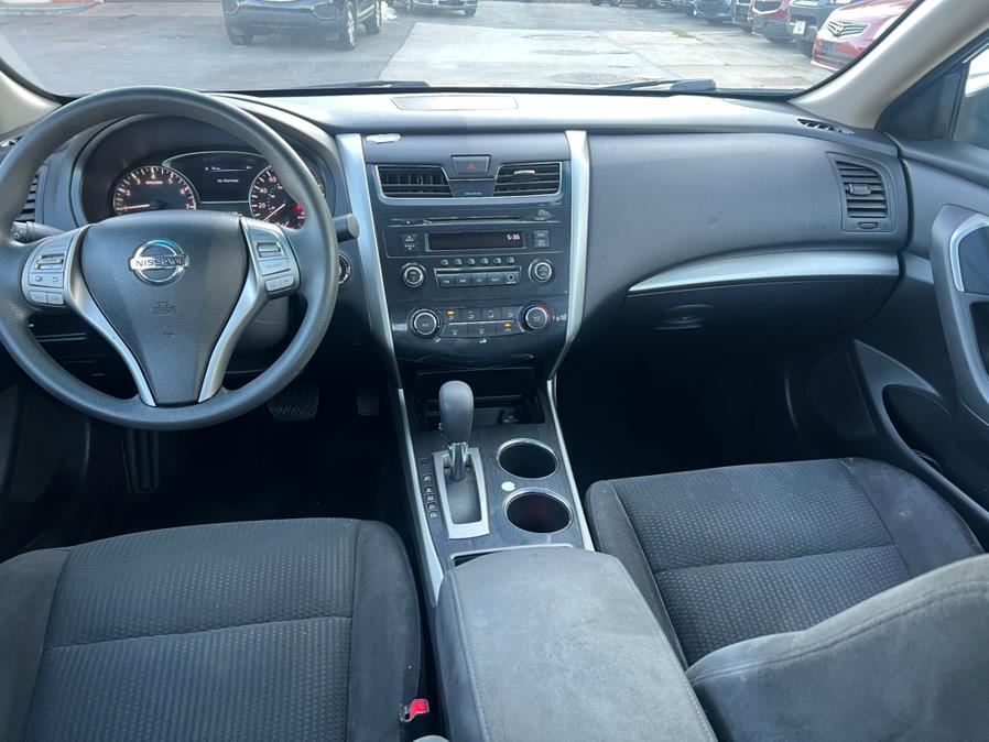 2014 Nissan Altima 2.5 photo
